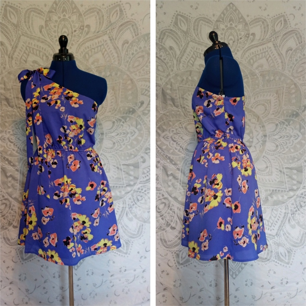 One-Shoulder Floral Dress